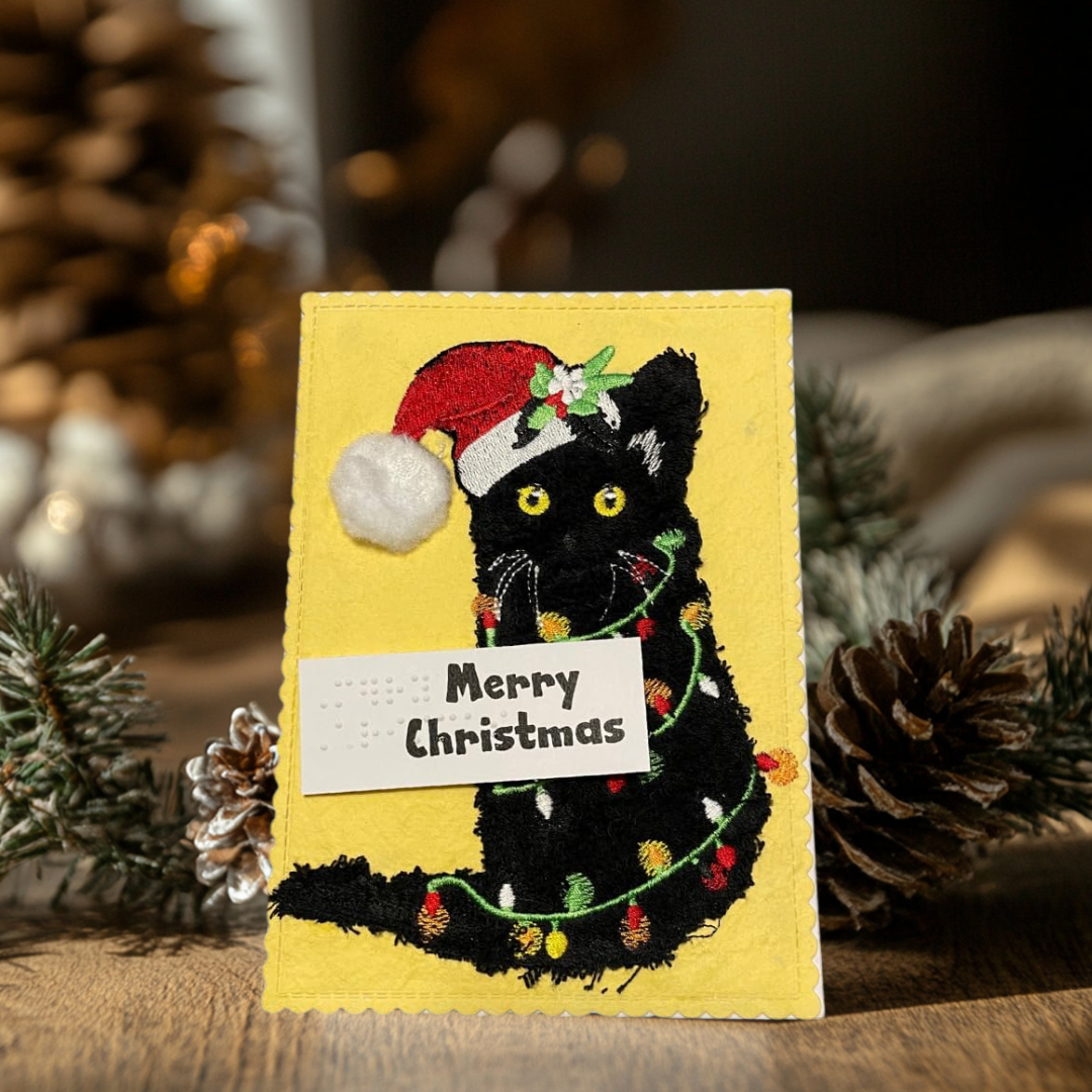 Braille Christmas Greeting Card – Lillie the Christmas Cat